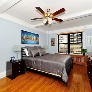 Perfect 3 Bedroom Midtown East Doorman Apt Apartment